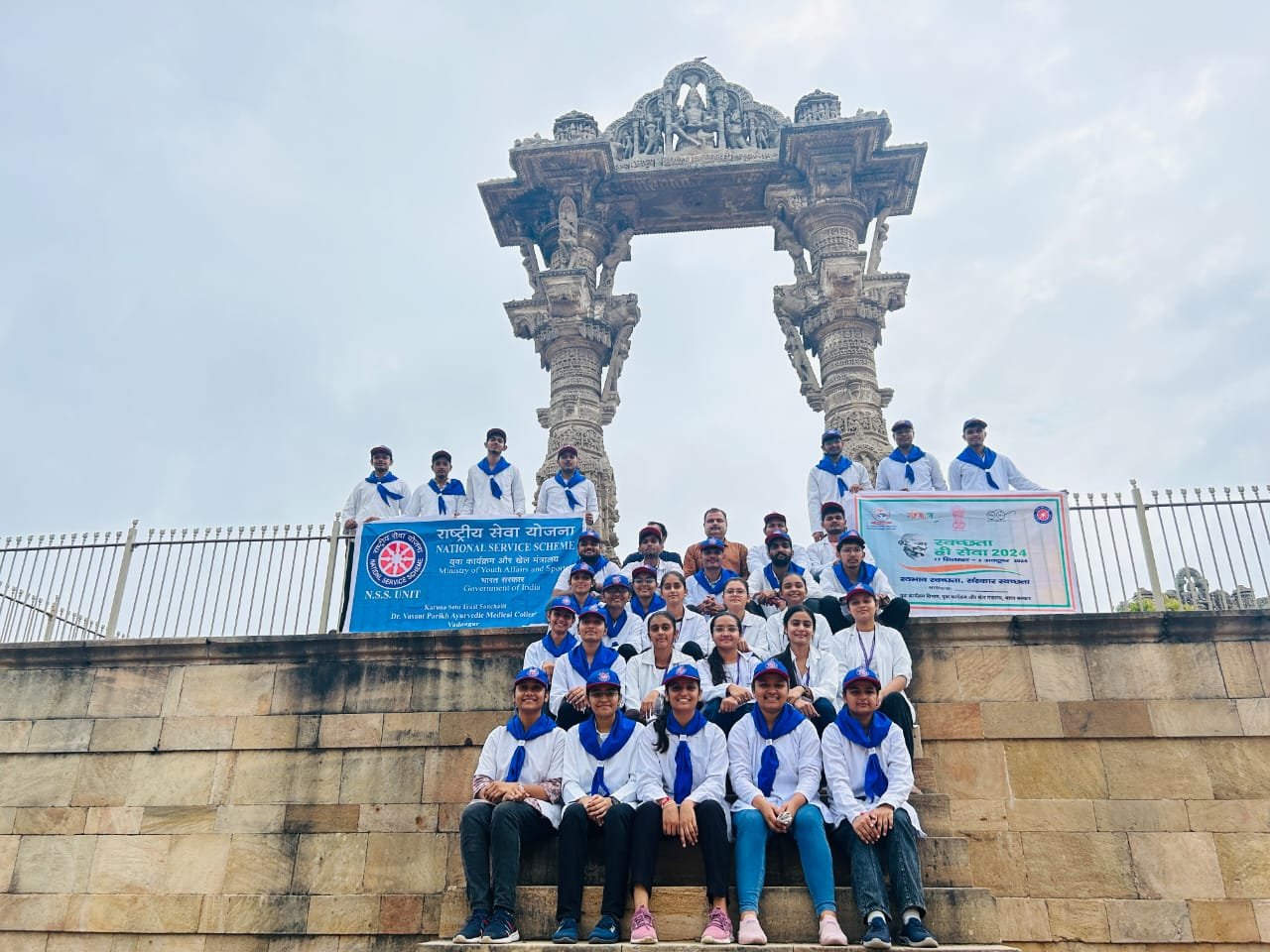 UNESCO listed Heritage Sites of Vadnagar like KIRTI TORAN , TANA RIRI & SHARMISHTA LAKE